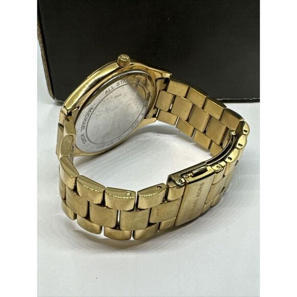 Michael Kors Slim Runway MK3335 Women\'s Gold Tone Analog Dial Wrist Watch JNA242